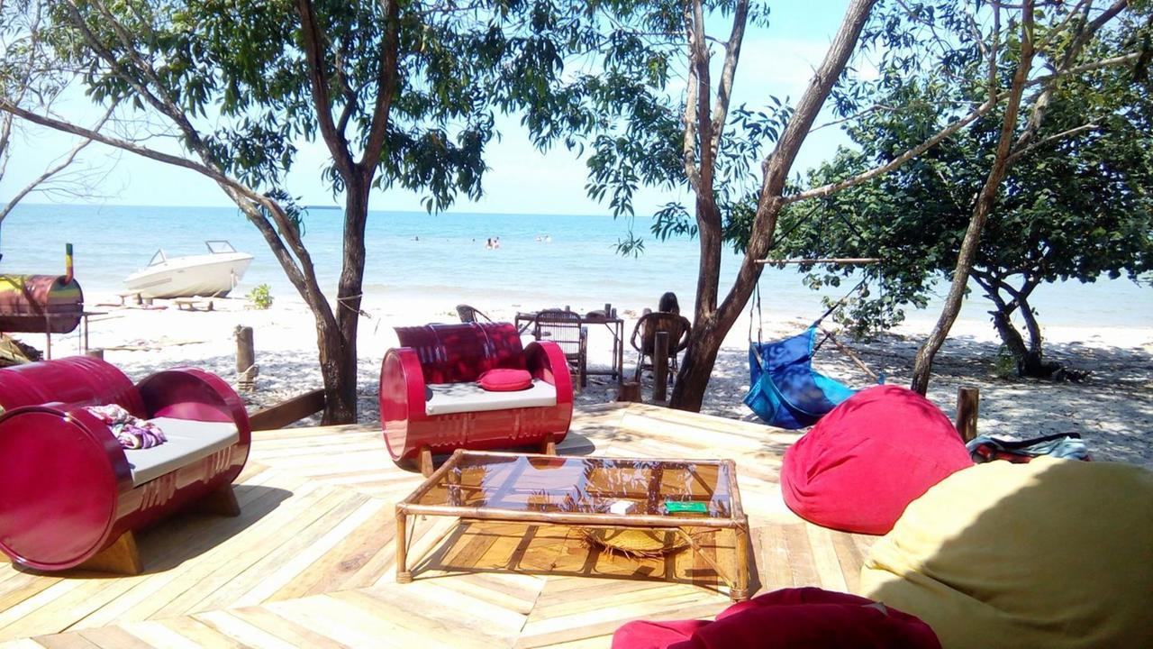 The Boarding House Hotel Sihanoukville Eksteriør billede